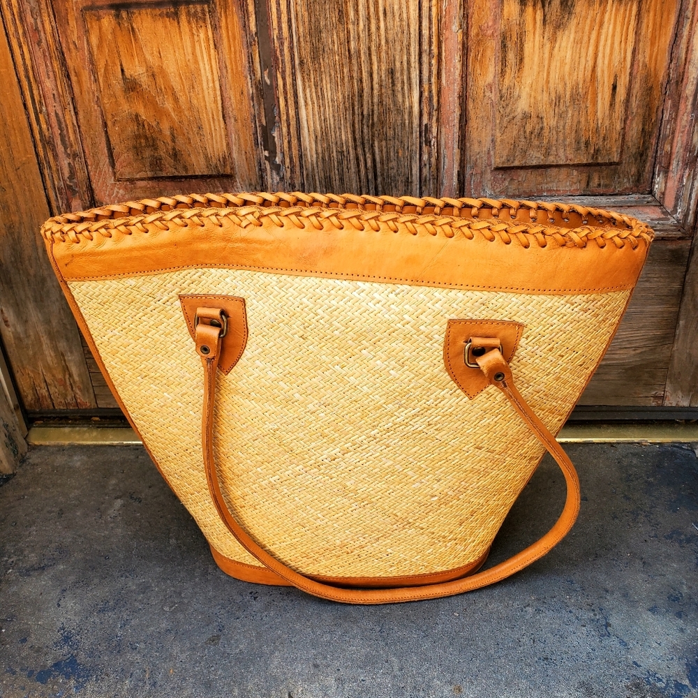 TLC & You Rattan Bag - Picture 2 of 5